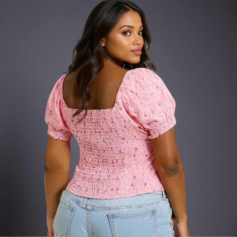 TORRID Pink Floral Challis Puff Short Sleeve Crop Top NWT Size 2X - Picture 2 of 10